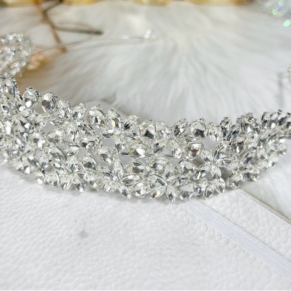 NWOT Bridal crystal rhinestone, silver headband, sparkling hair piece, weddings main image 7